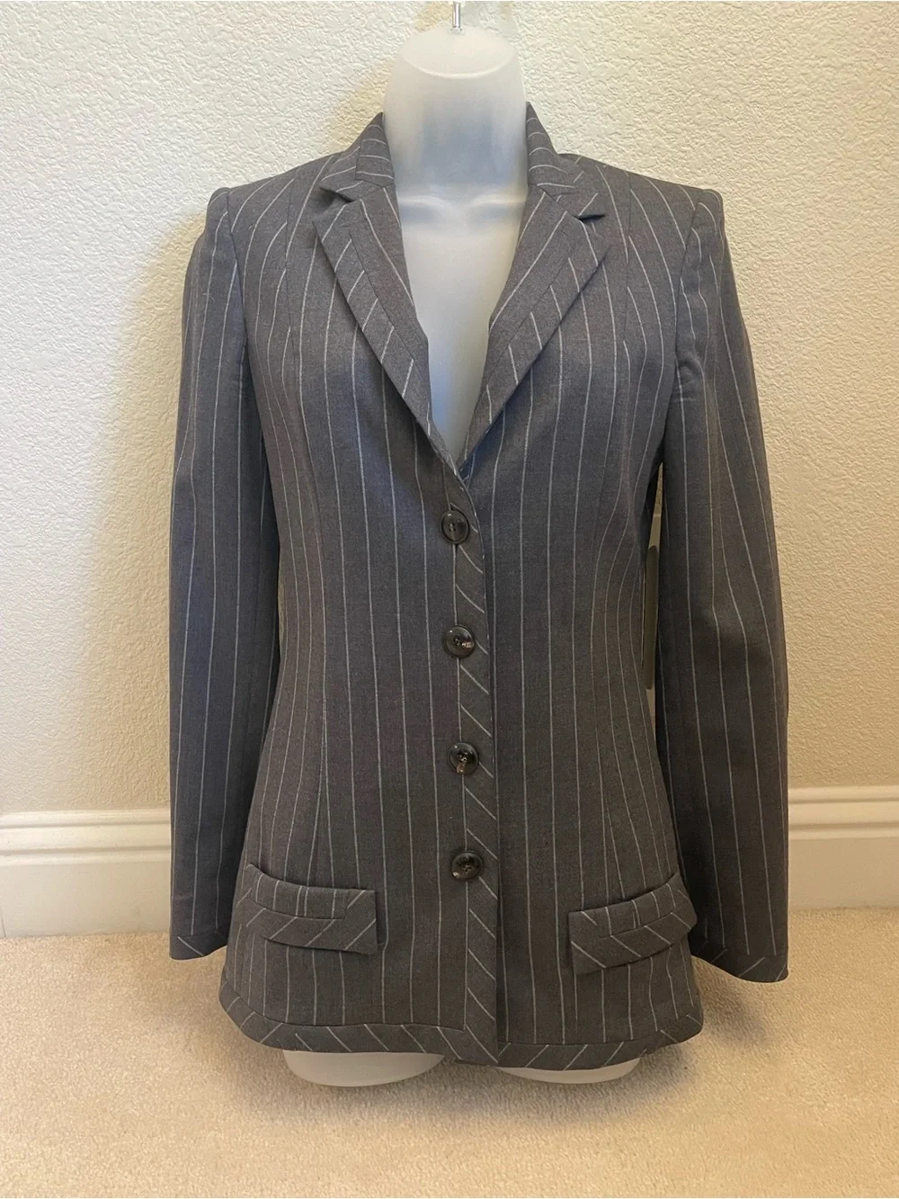 Elegant Christian Dior Gray Pinstripe Tailored Blazer